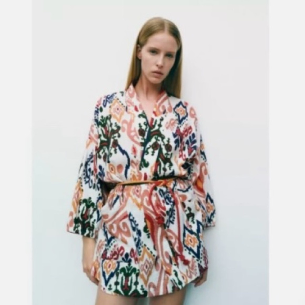 NWOT Zara Hanoi Kimono